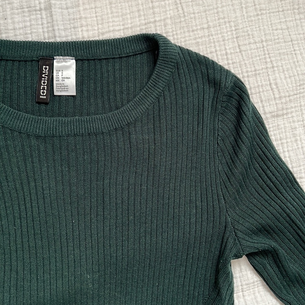 Divided-Emerald Green Ribbed Top - Picture 2 of 2